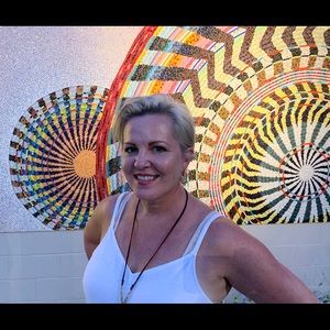 Meet your Posher, Christine